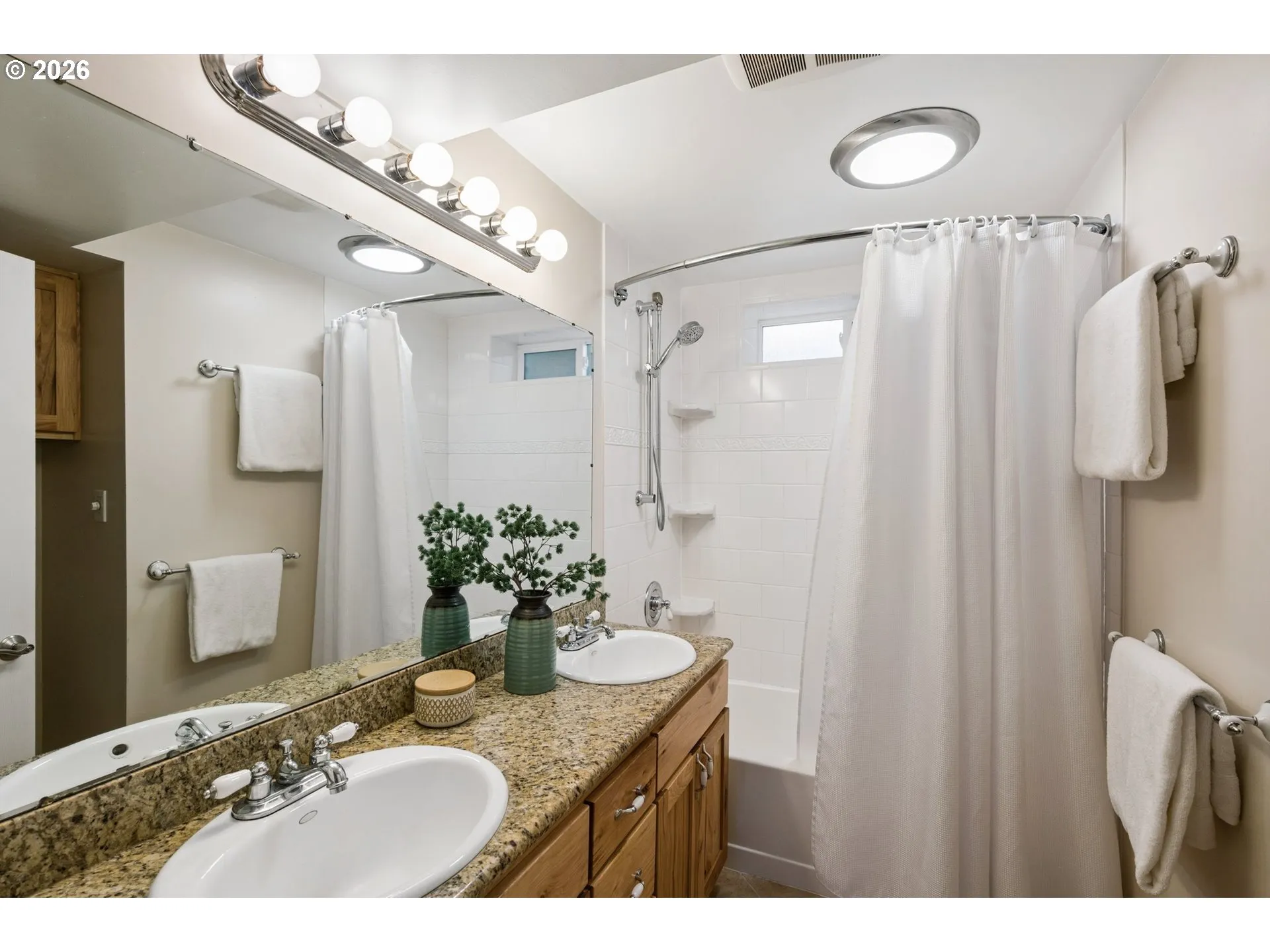 Bathroom-Lower