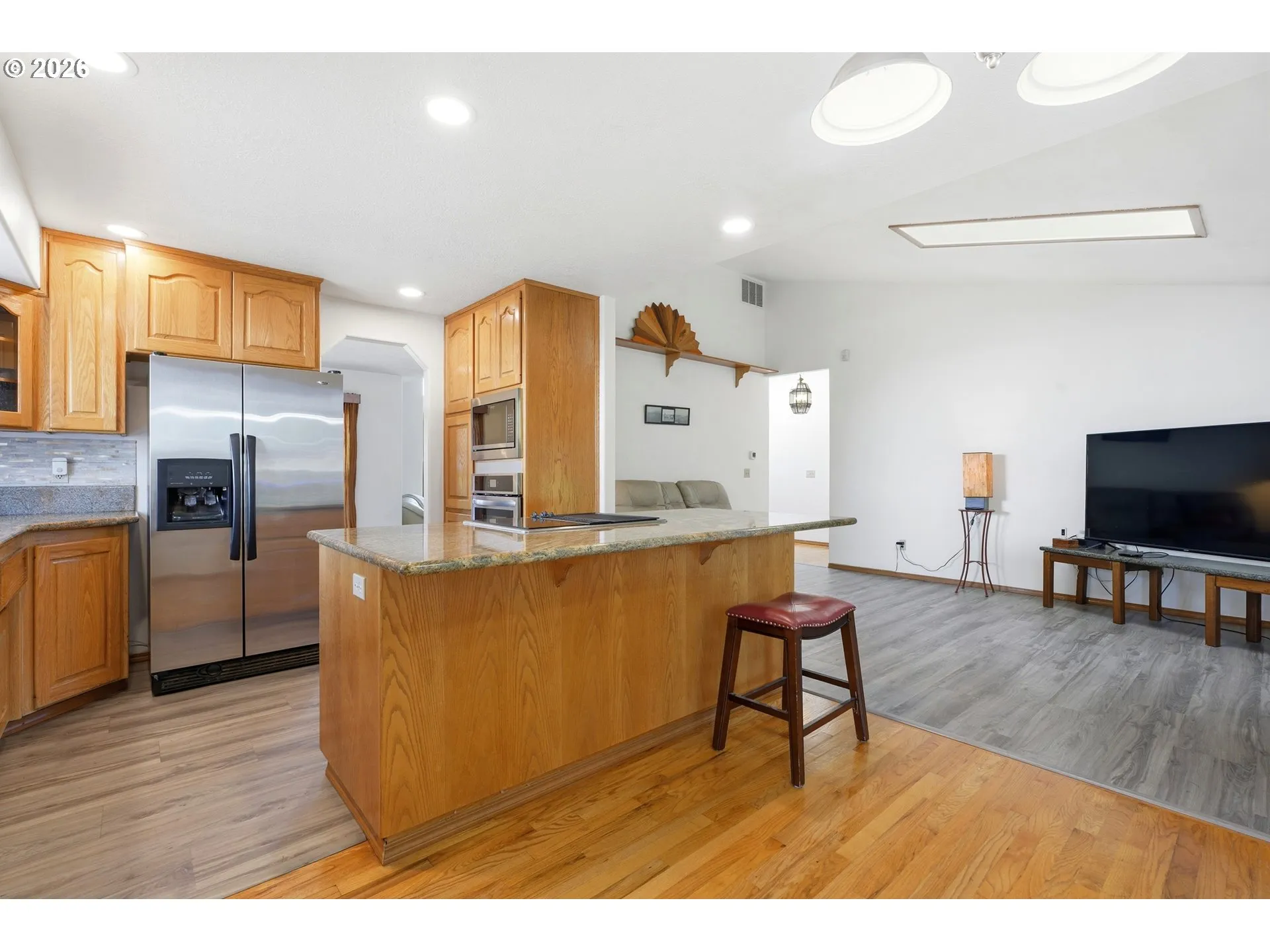 Kitchen/Family Room-Island
