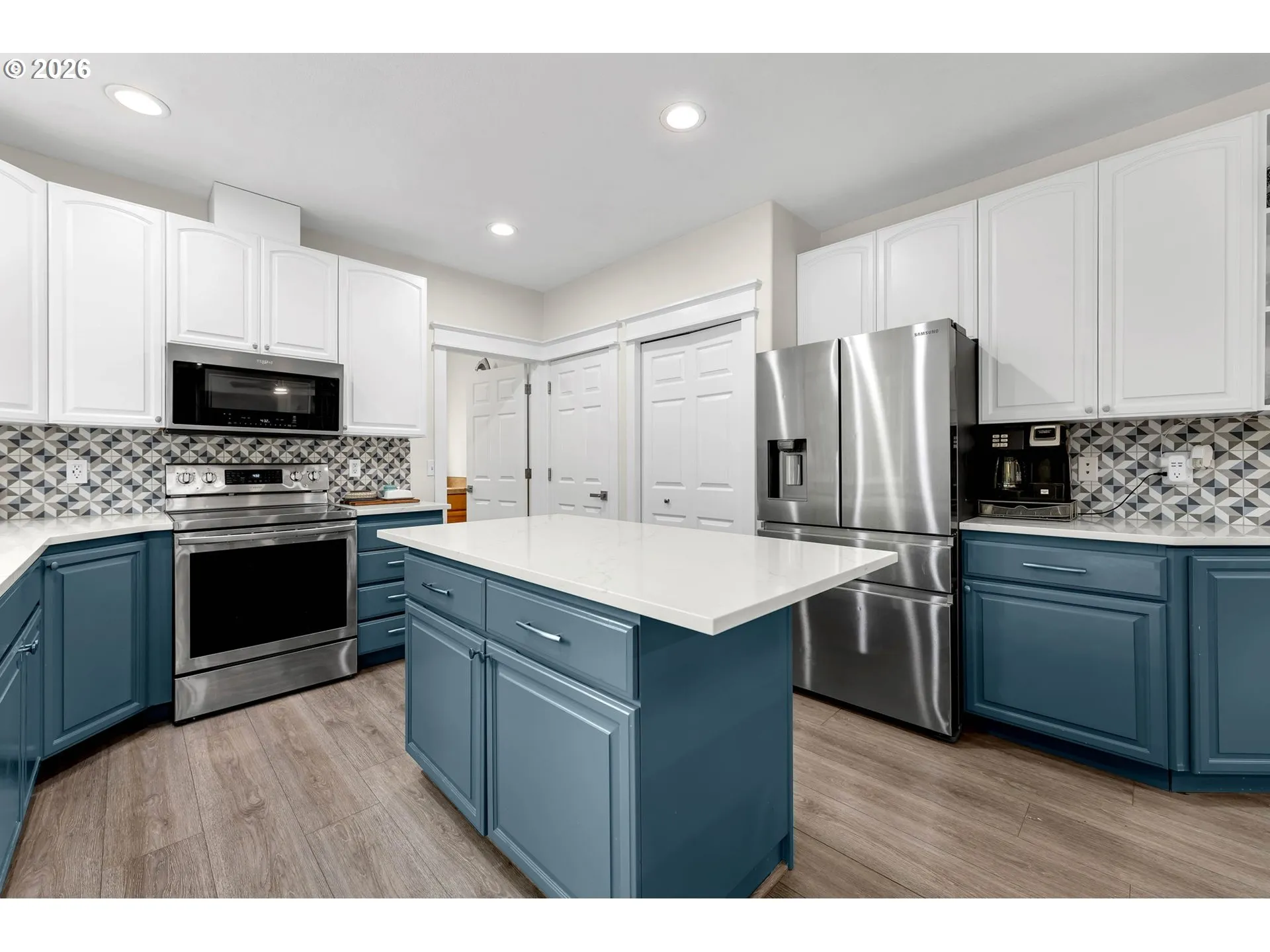 Kitchen-Island