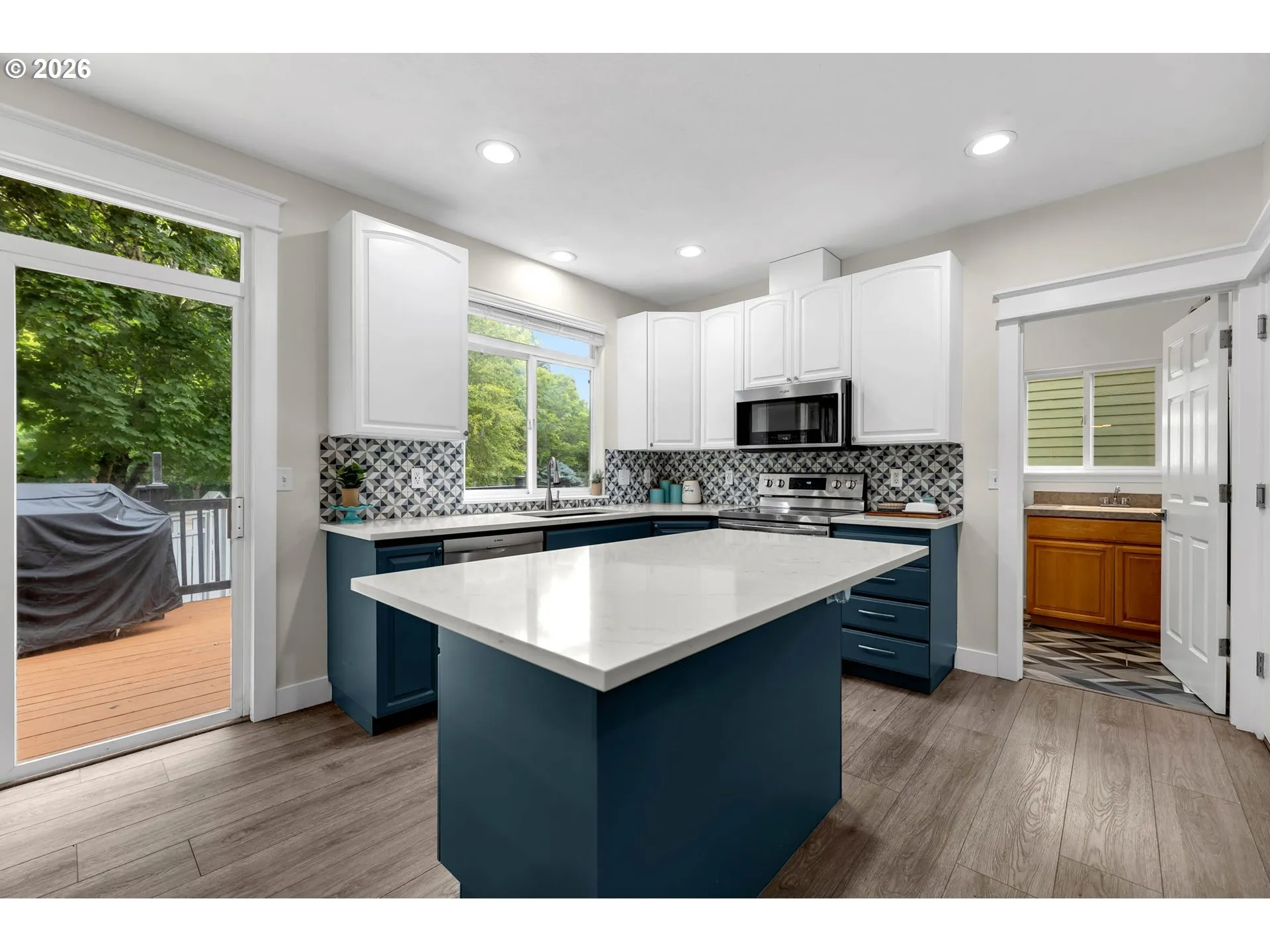 Kitchen-Island