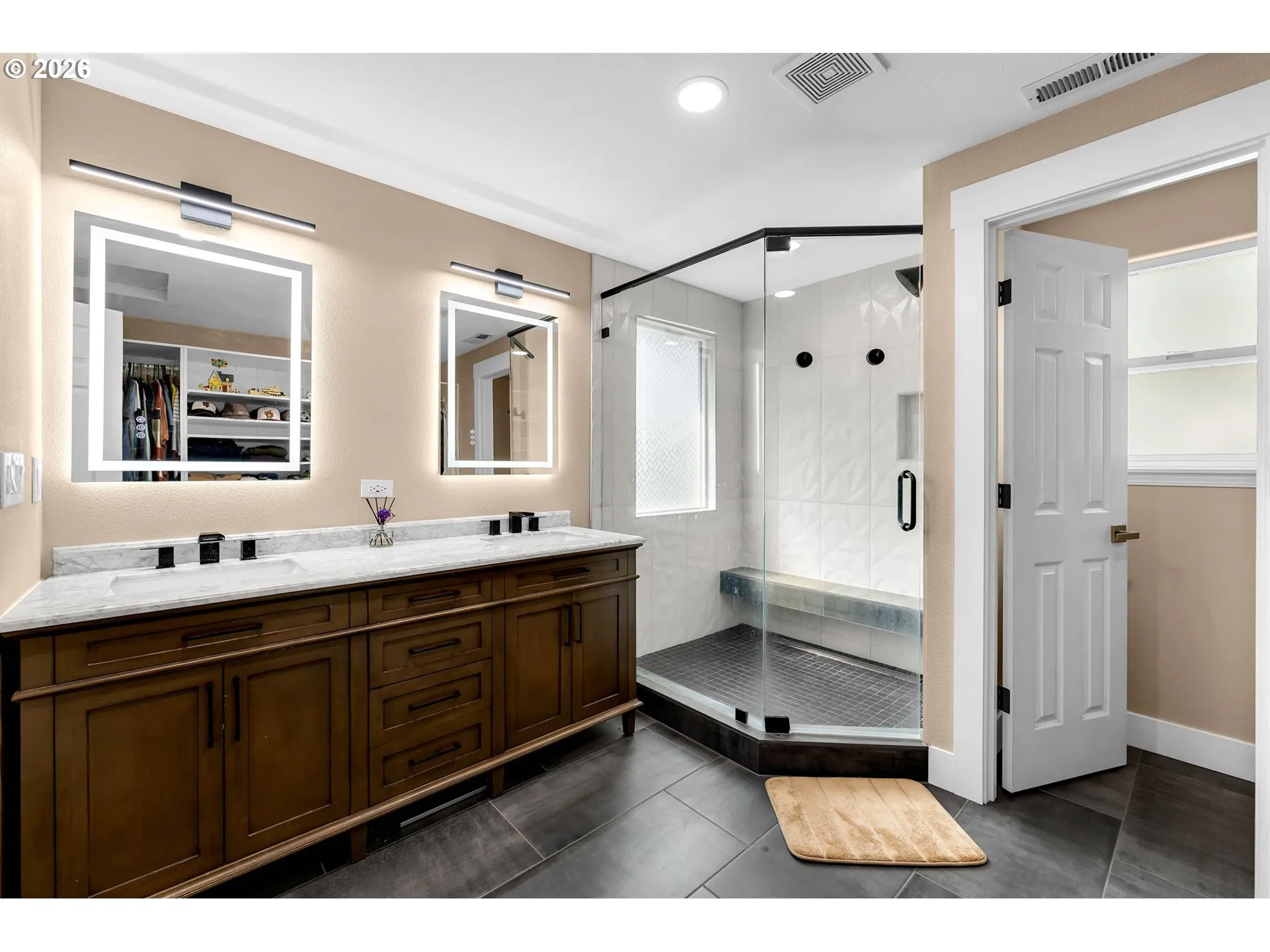 Primary Bedroom-Attached Bathroom