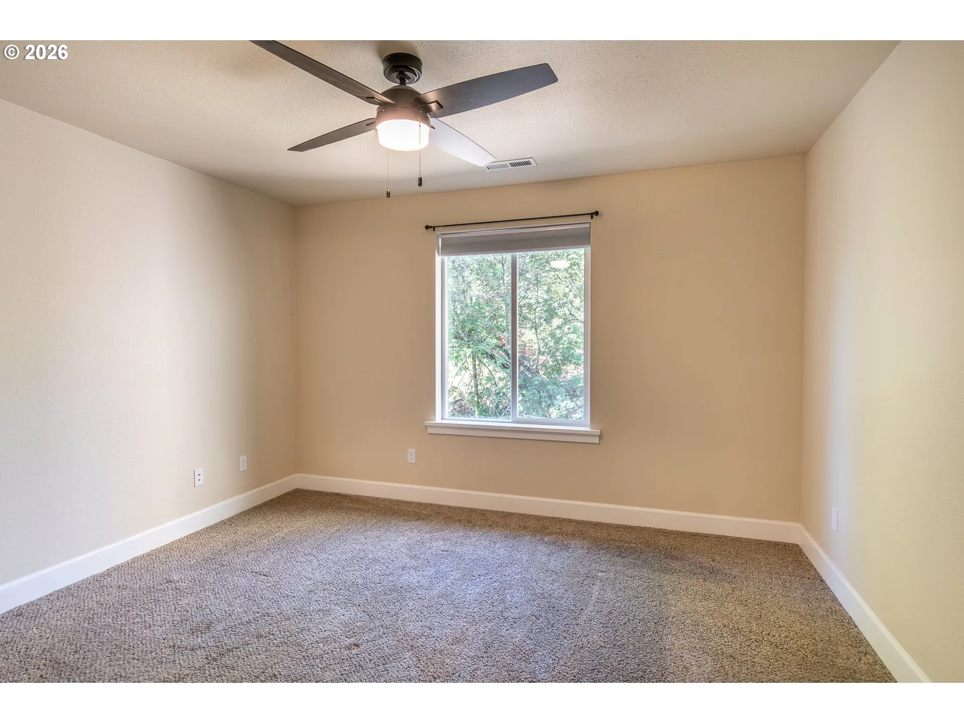 Bedroom, Primary-Ceiling Fan