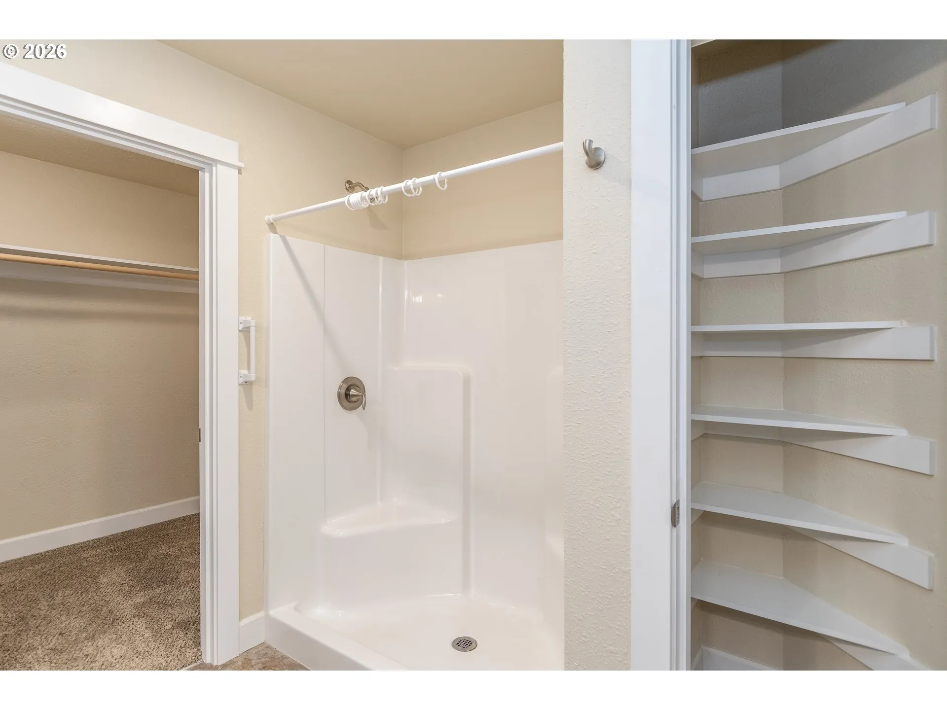 Bathroom, Attached-Walk in Shower