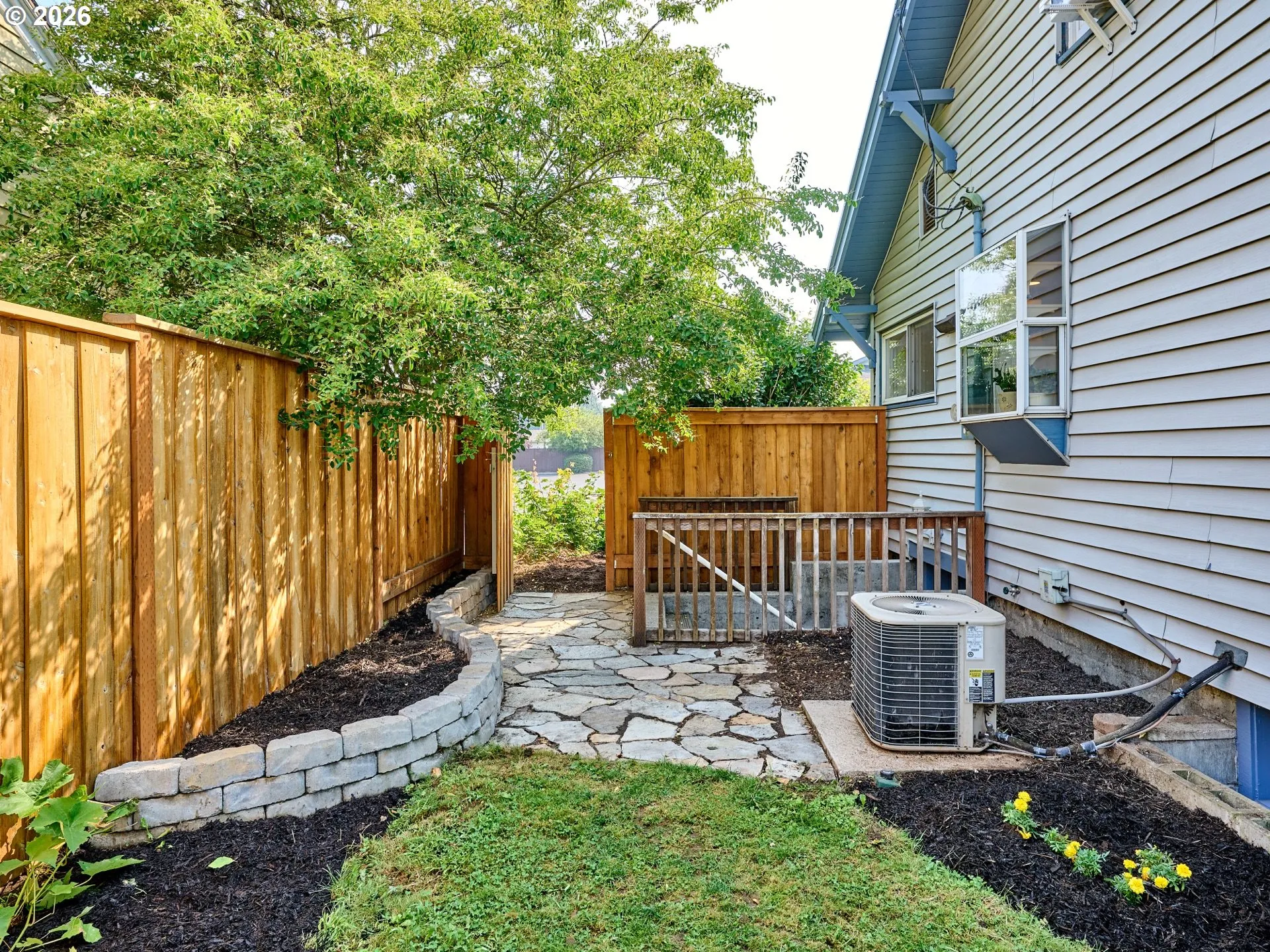 Yard-Fenced