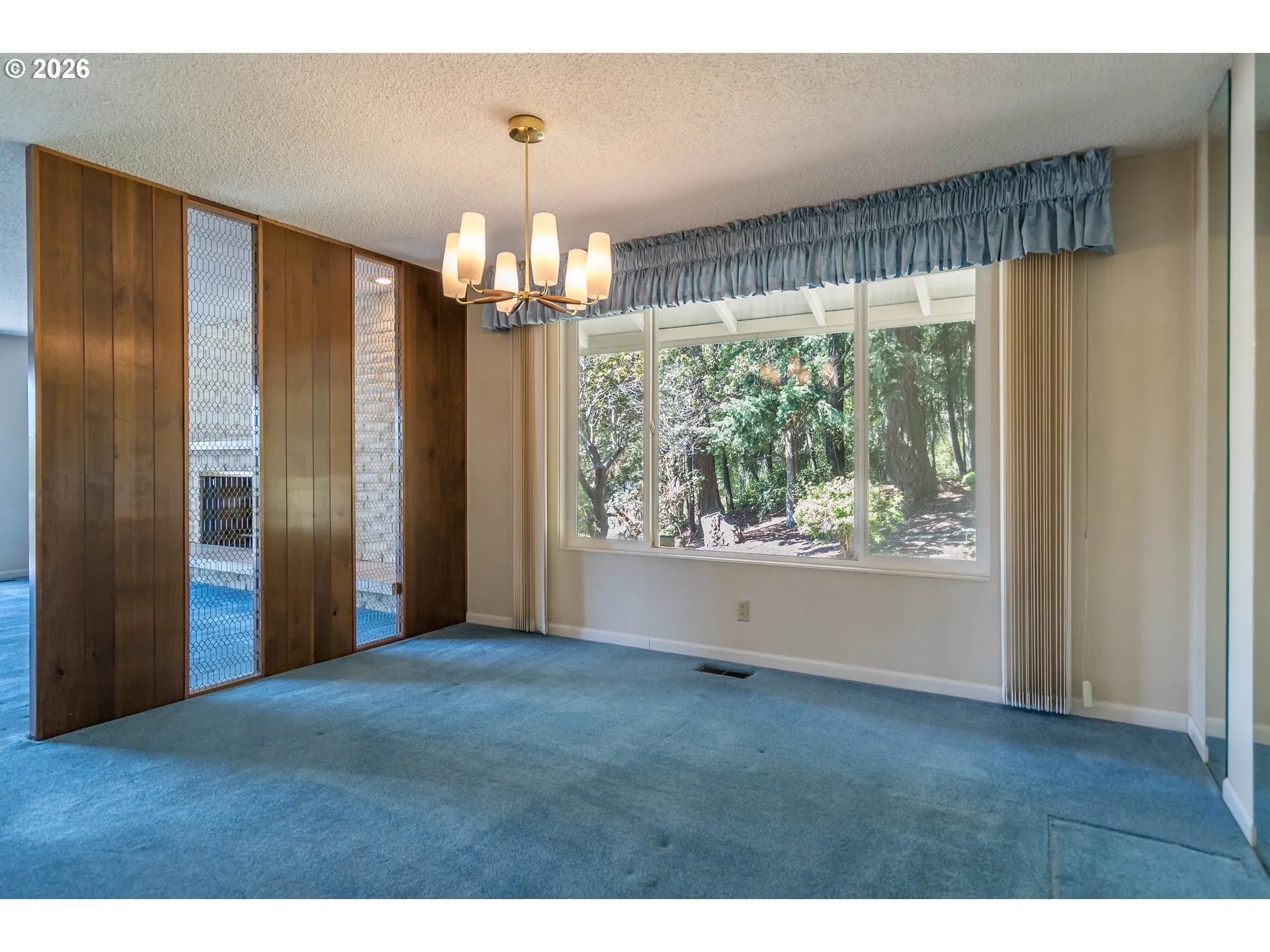 Dining Room-Formal