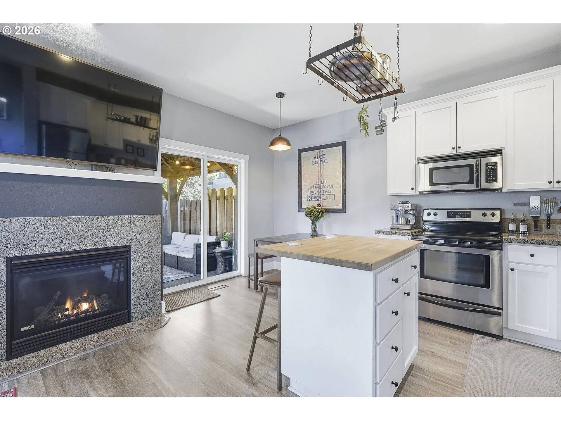 Kitchen/Dining Room