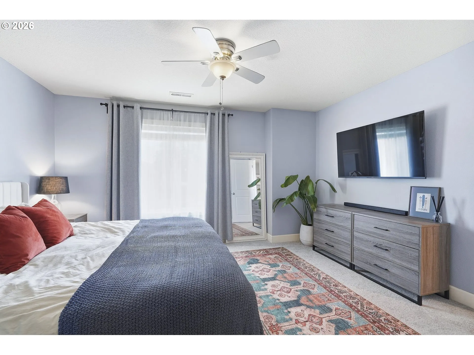 Primary Bedroom-Upper