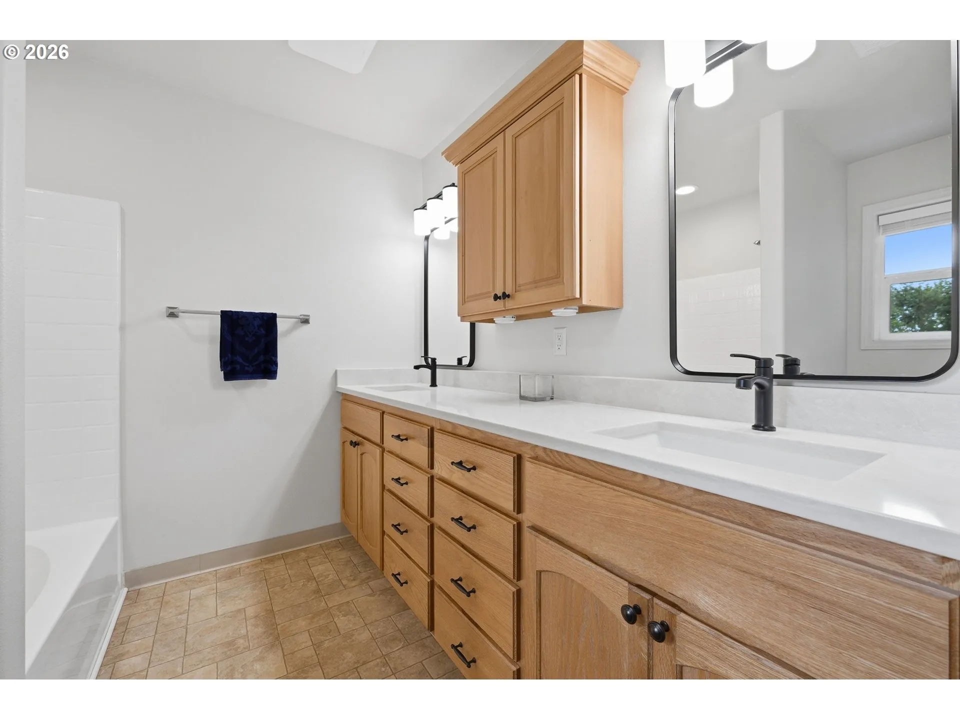 Primary Bedroom-Attached Bathroom