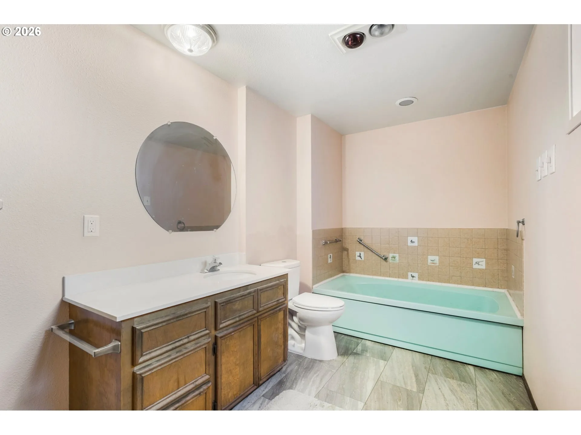 Bathroom-Lower