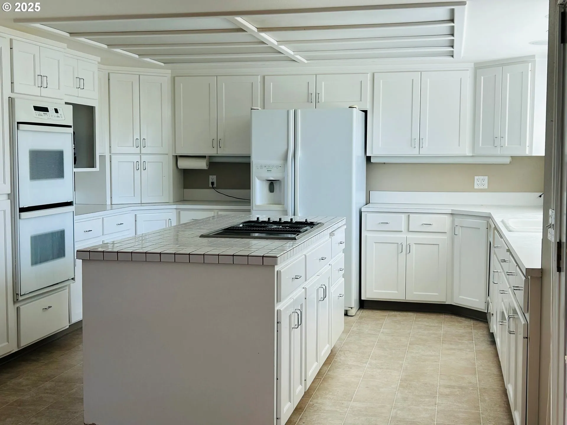 Kitchen-Island