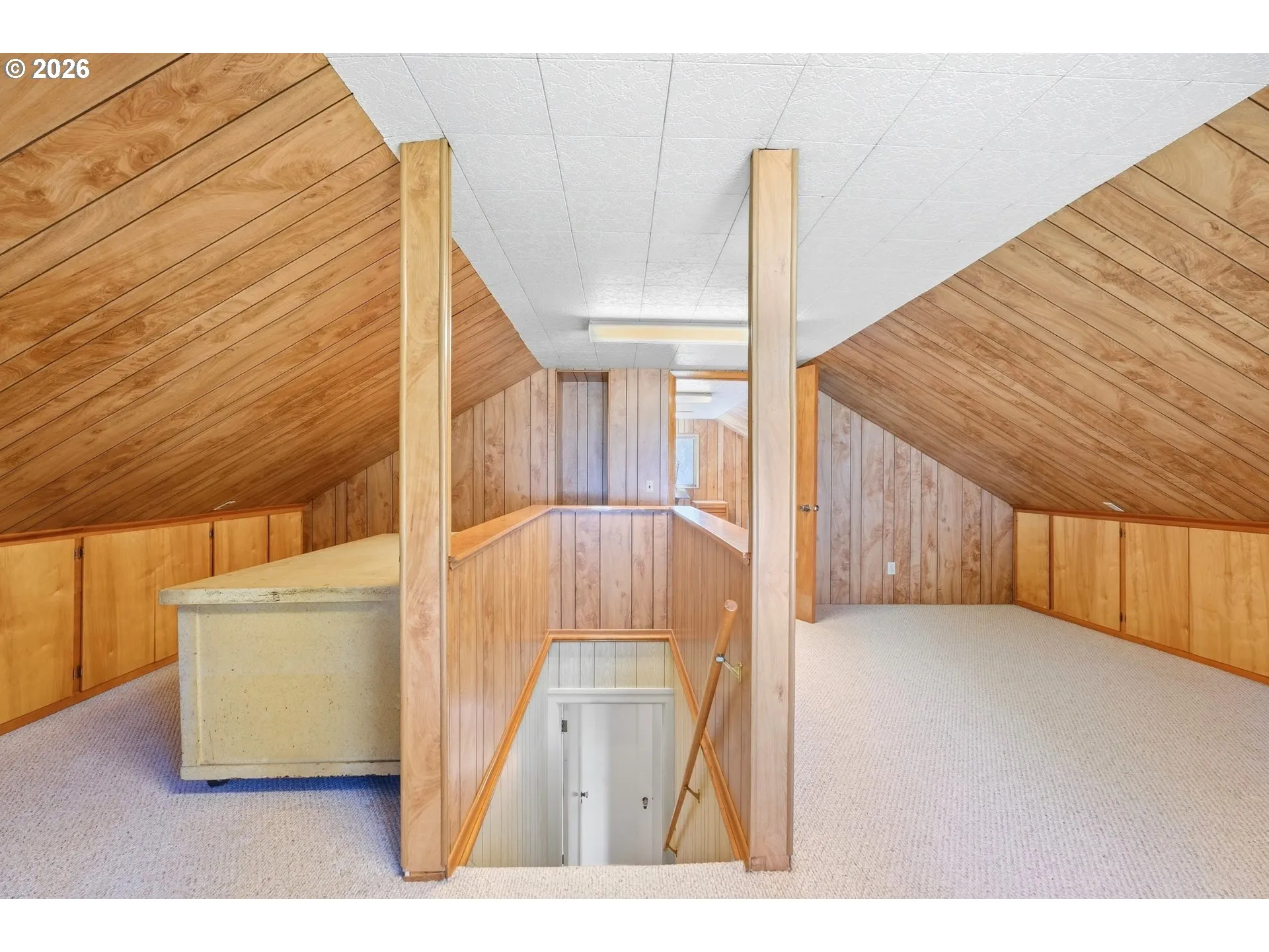 Bonus Room-Upper