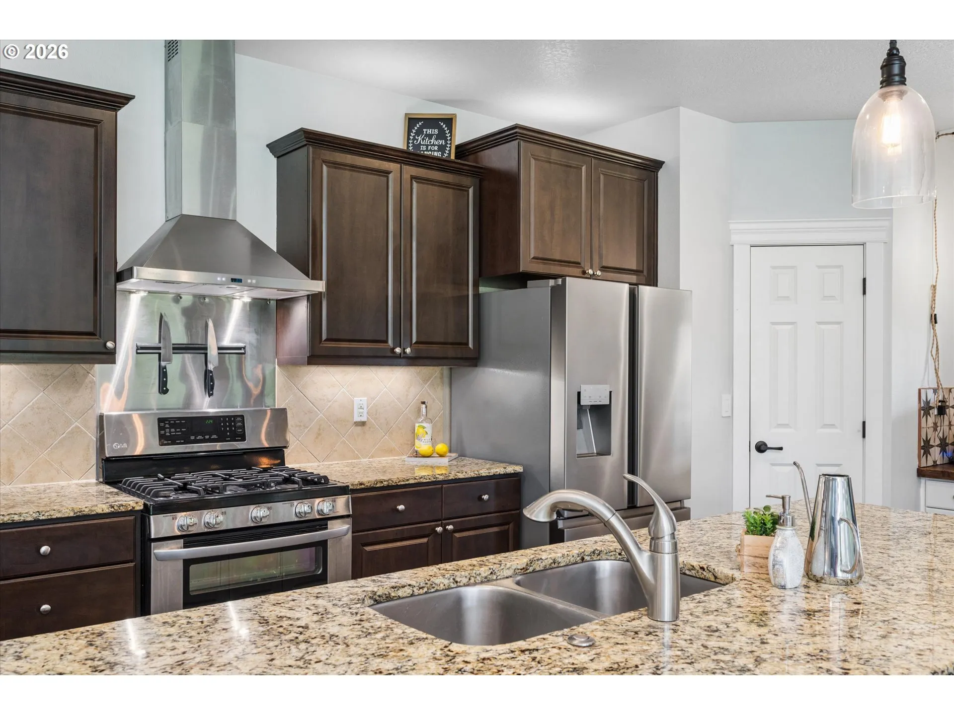 Kitchen-Island