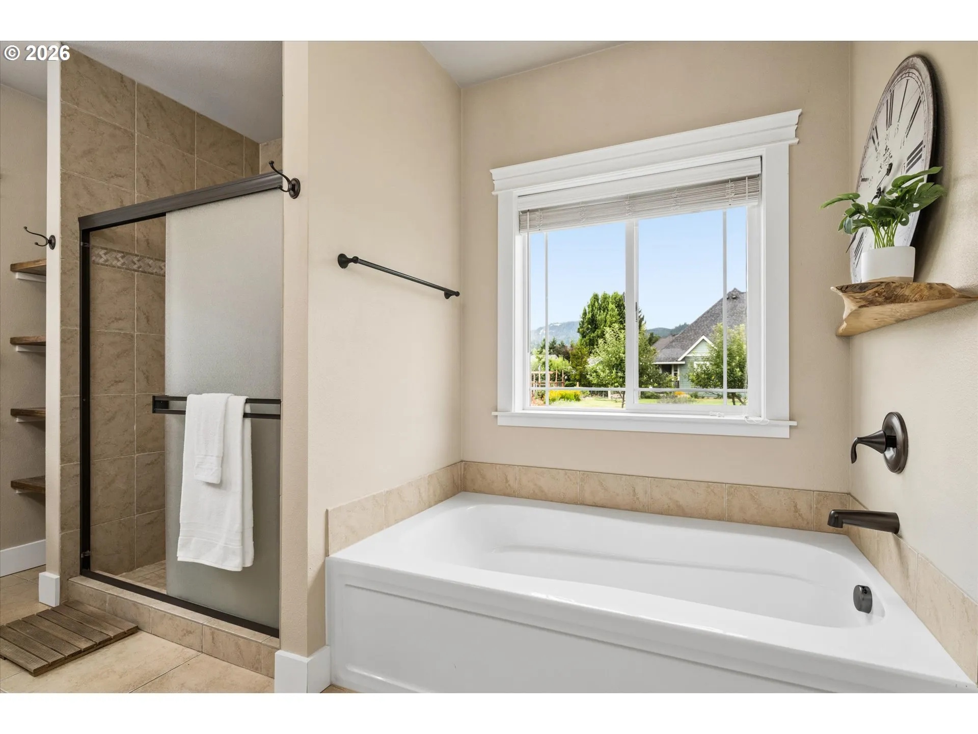 Owner's Suite Bathroom-Garden Tub