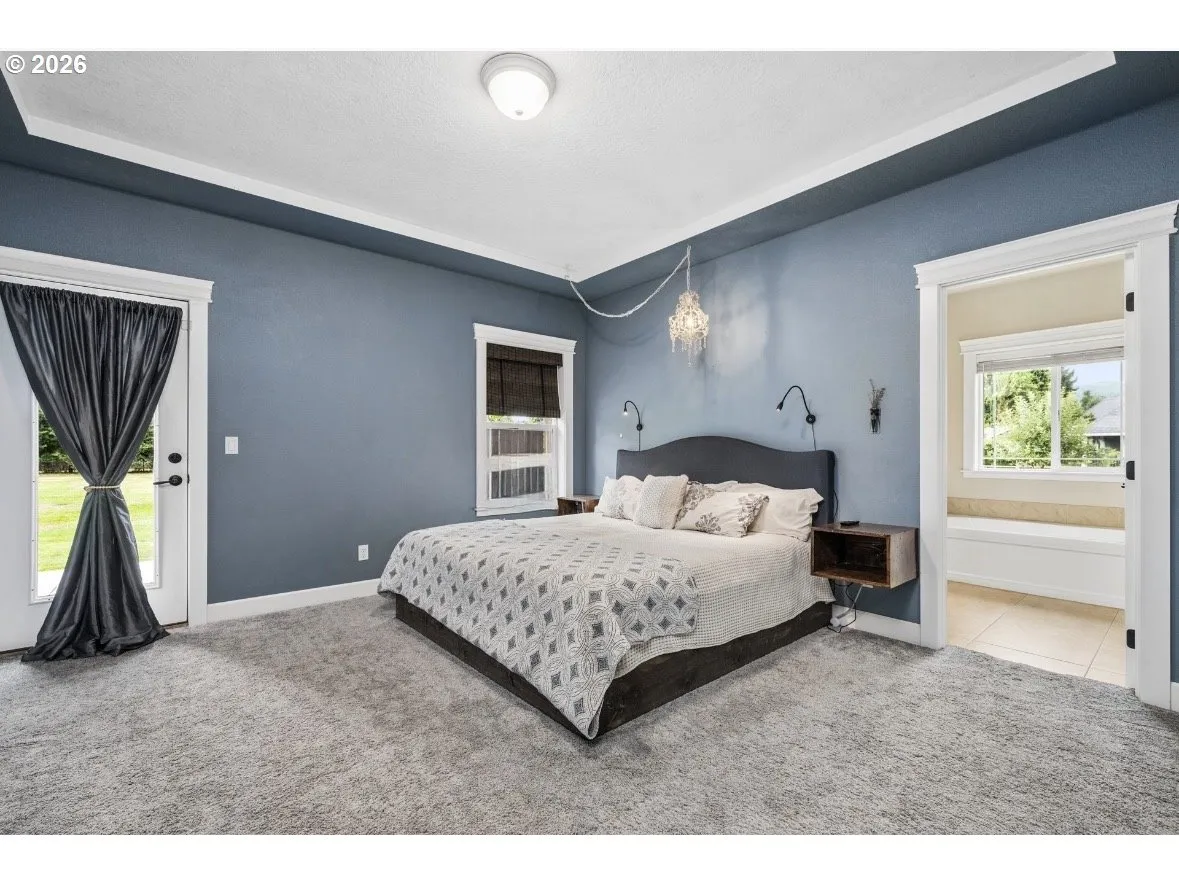 Owner's Suite Bedroom