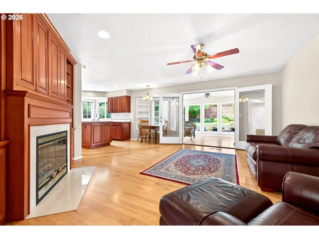 Family Room-Ceiling Fan