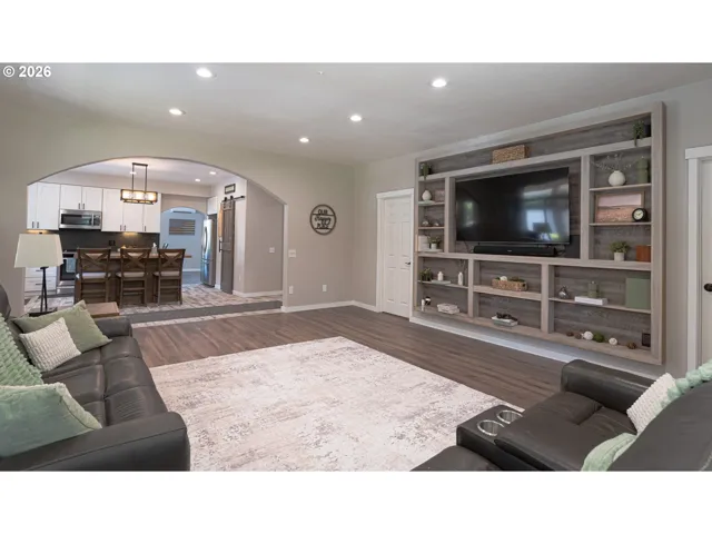Family Room-# 3