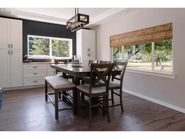 Built-In Cabinets