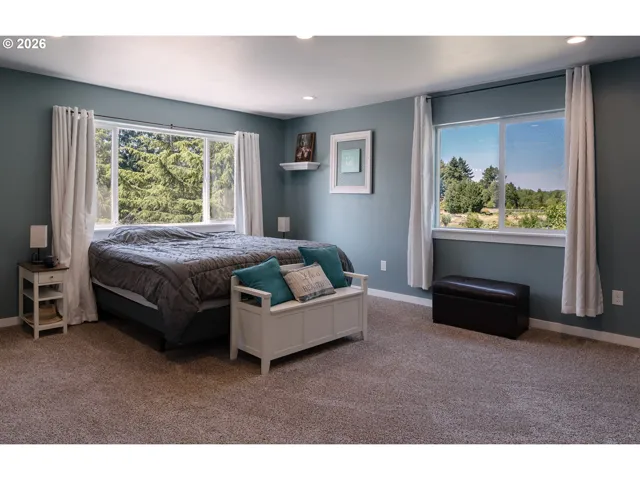 Bedroom, Owner's Suite-Upper