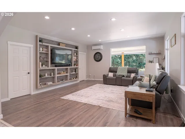 Family Room-# 2