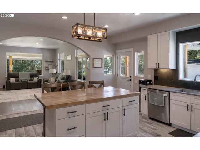 Kitchen/Family Room
