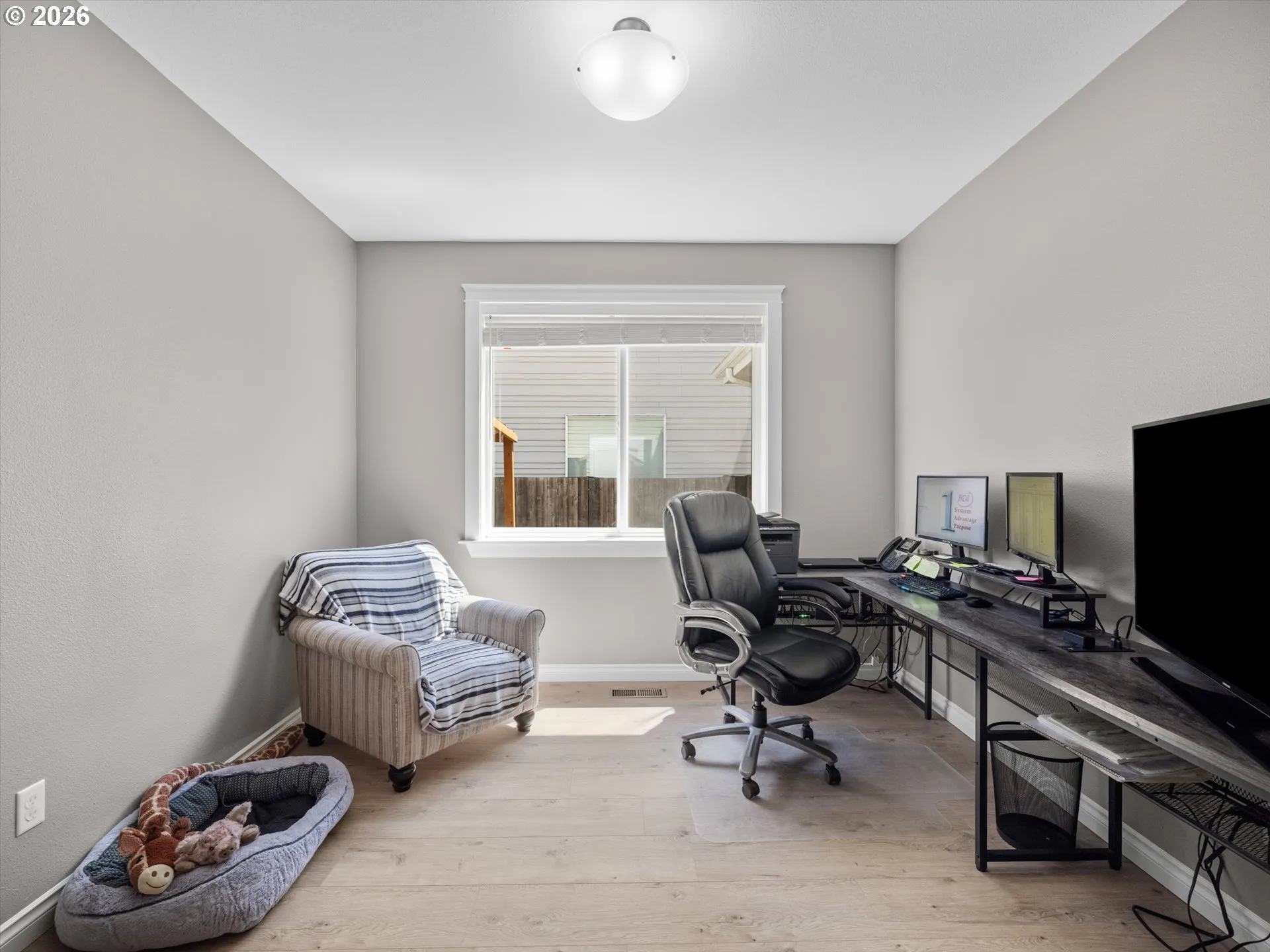 Den/Office-Main