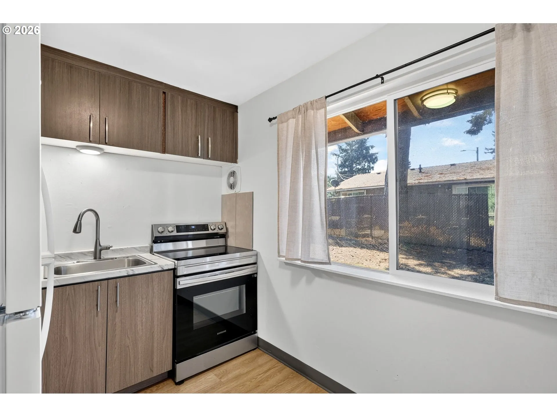 Kitchen-Oven
