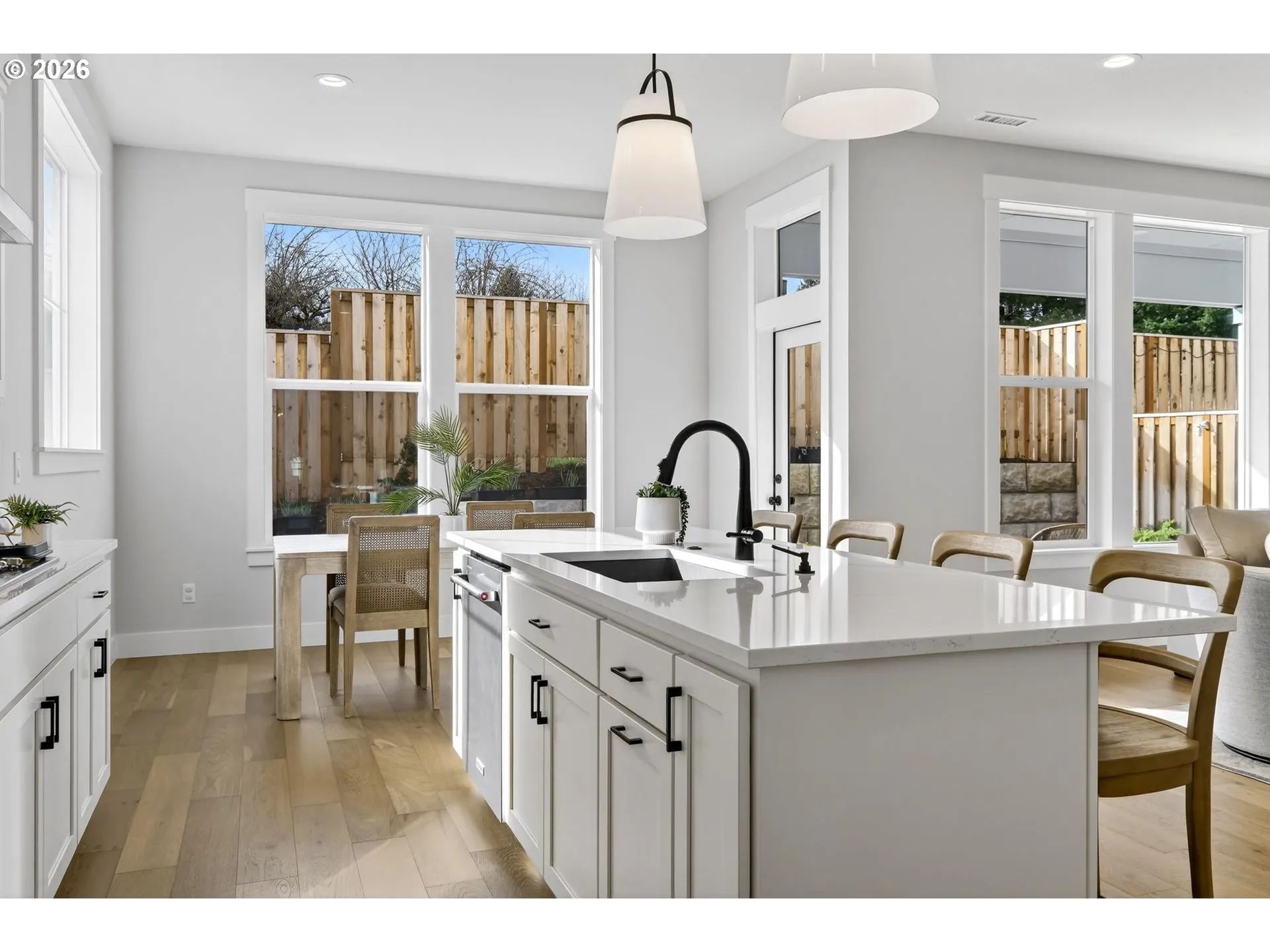 Kitchen/Nook-Eating Area