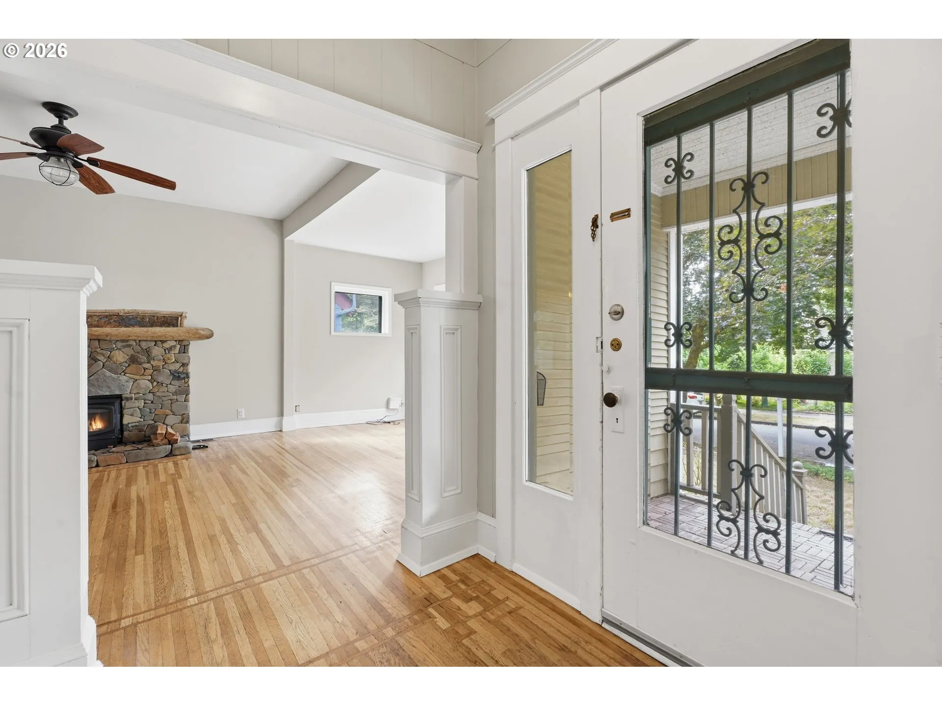 Entrance/Foyer