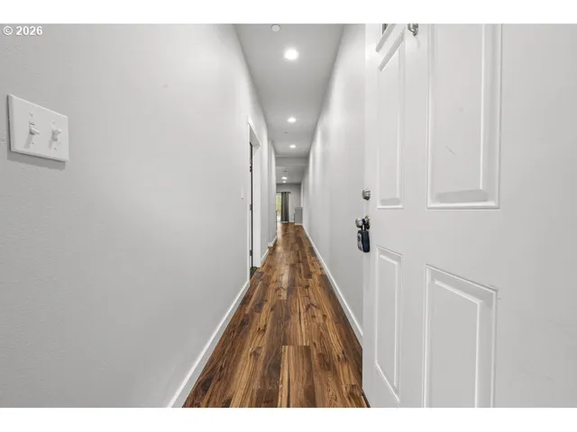 Entrance/Foyer