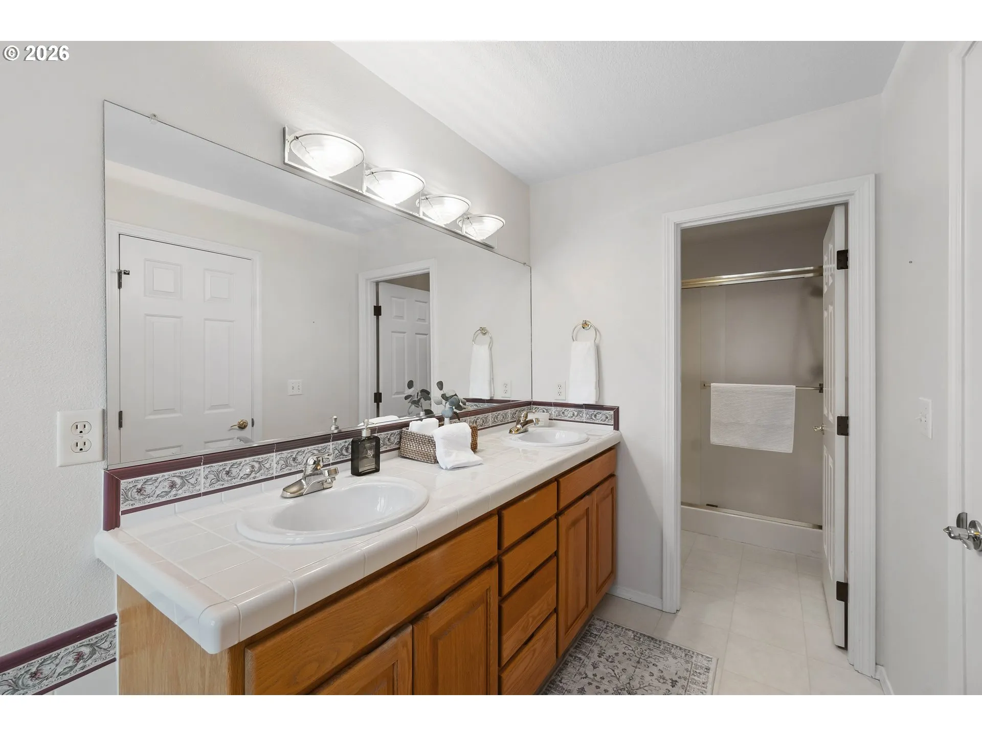 Bedroom, Owner's Suite