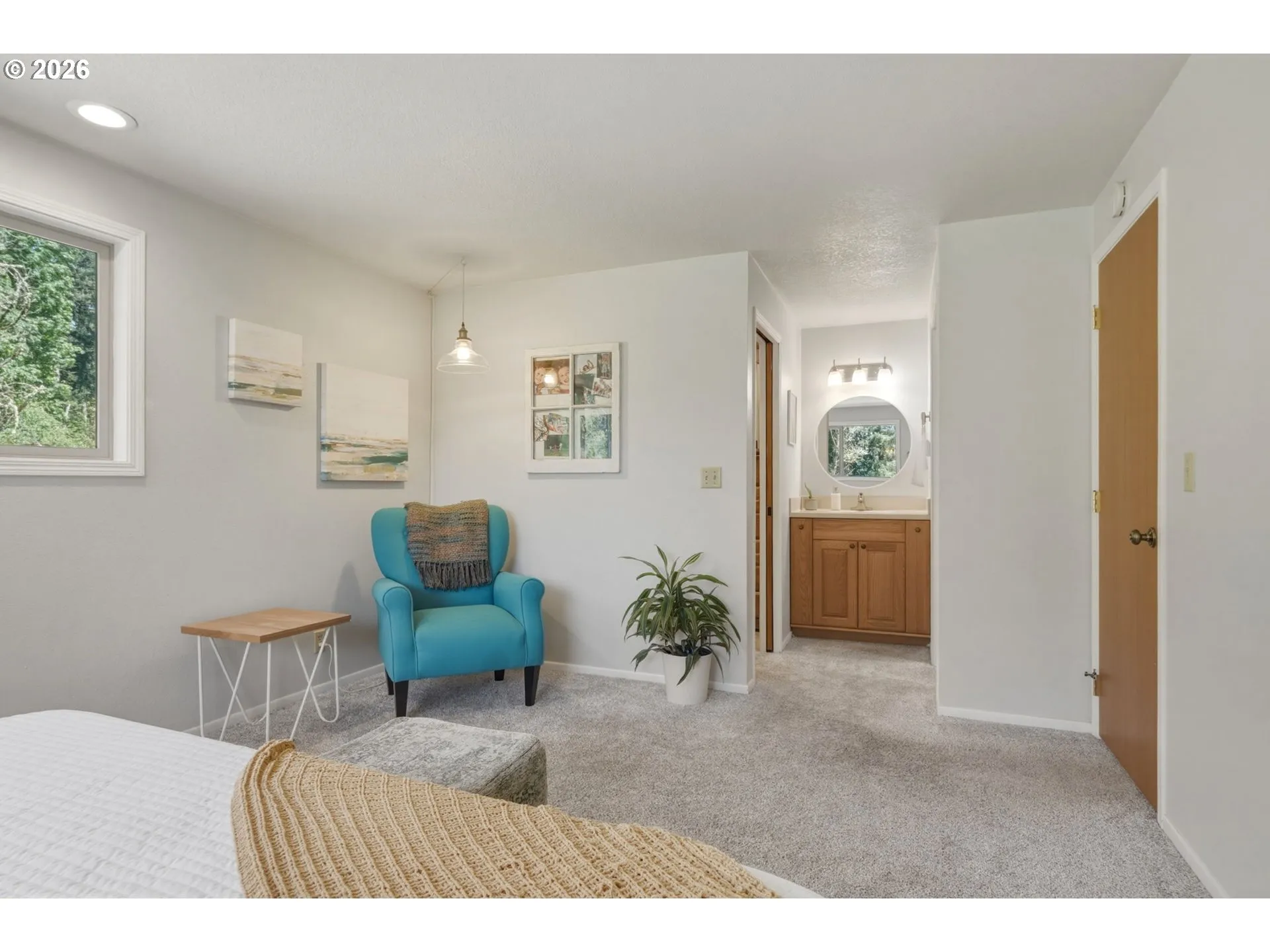 Primary Bedroom-Attached Bathroom