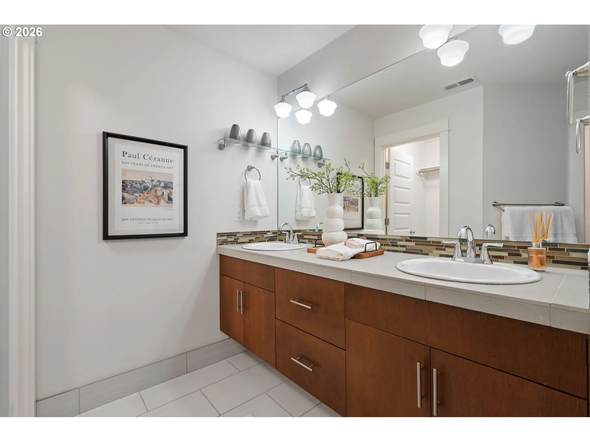En Suite Bathroom