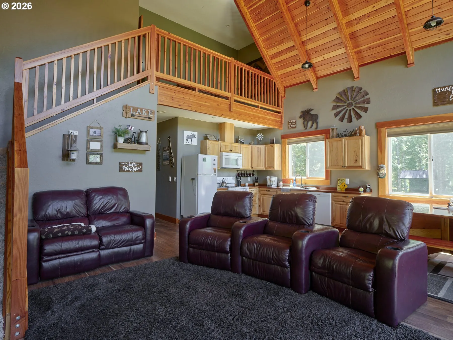 Living Room-Vaulted Ceilings