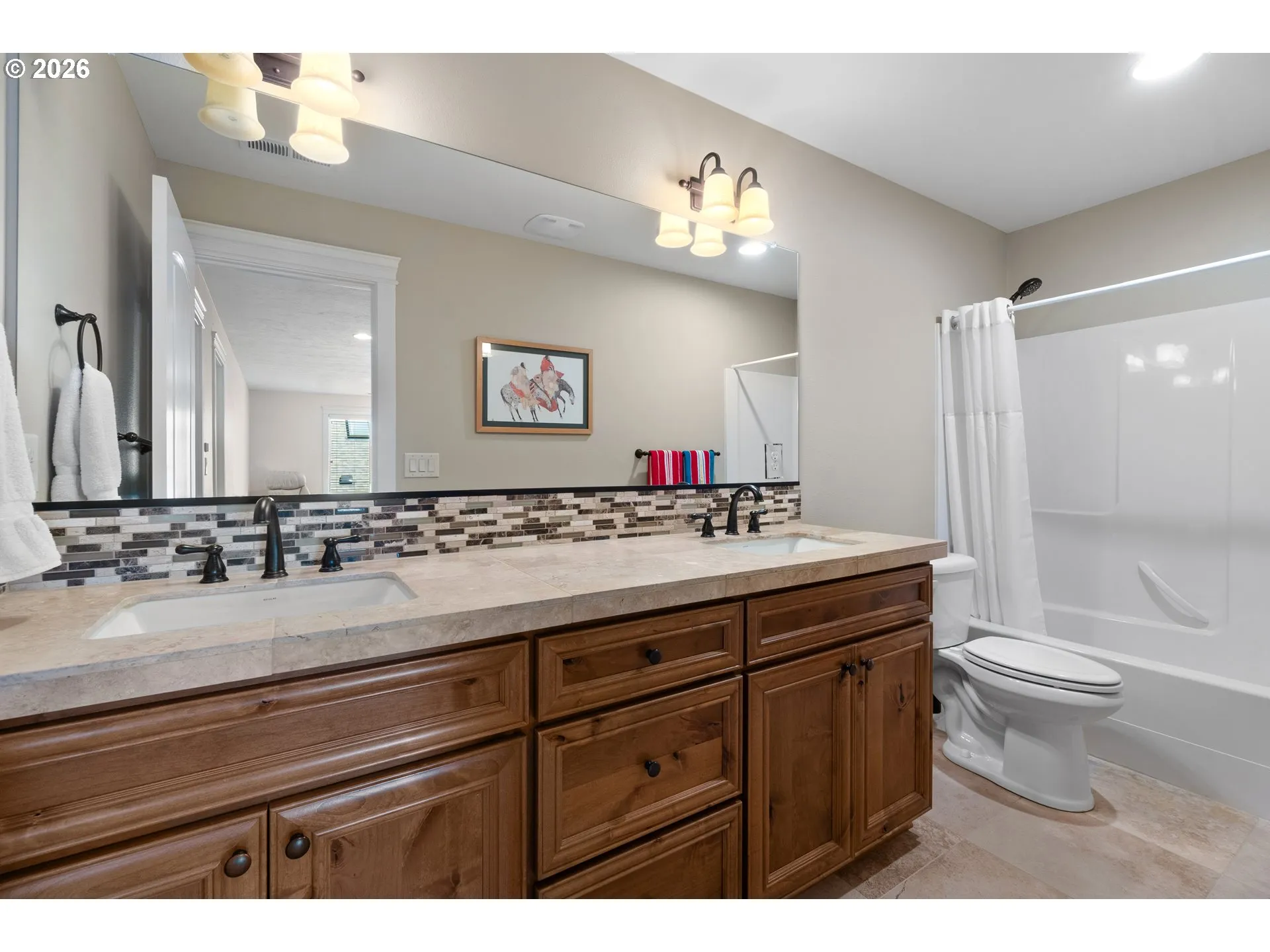 Bathroom-Upper