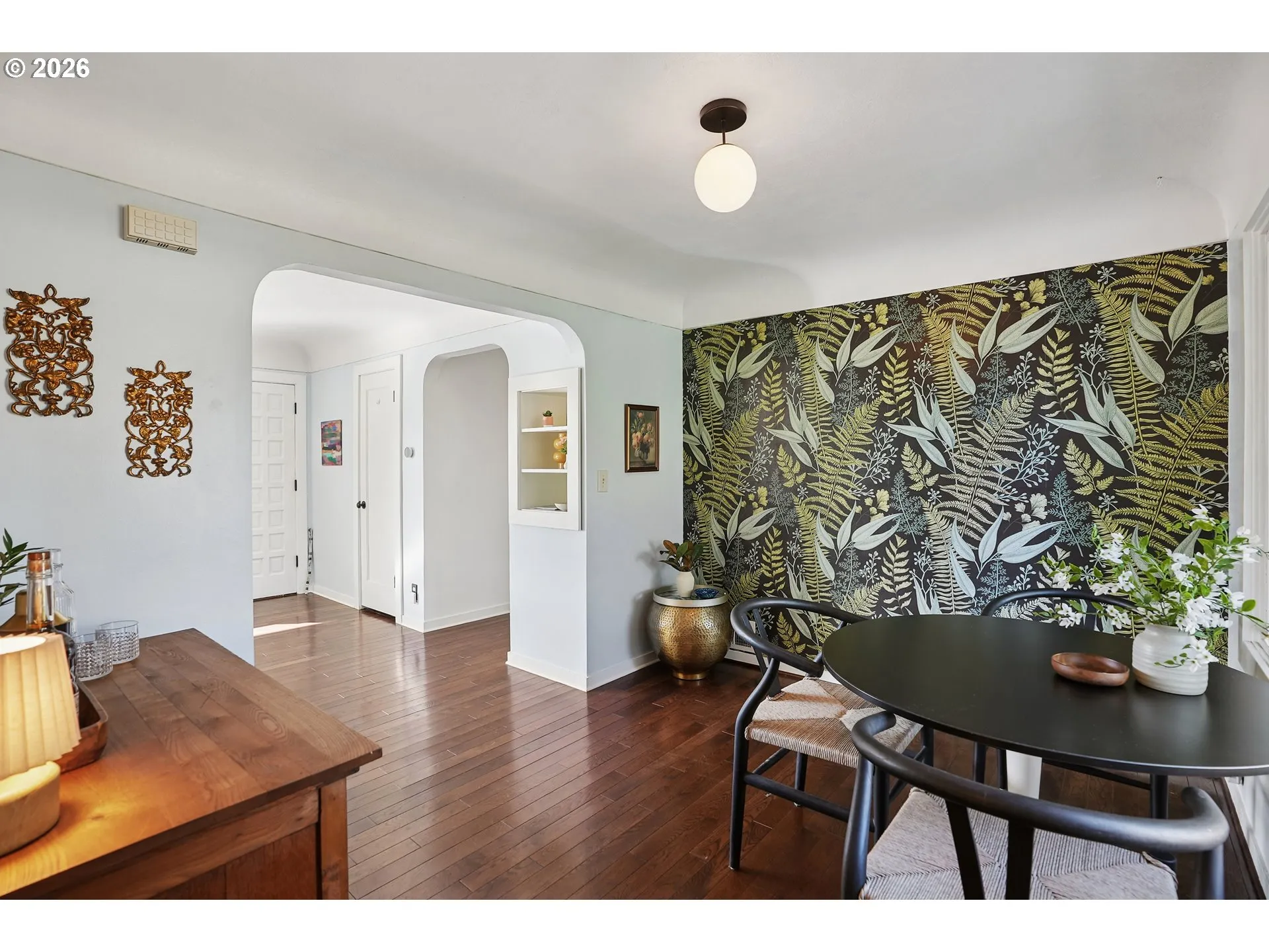 Dining Room-Formal