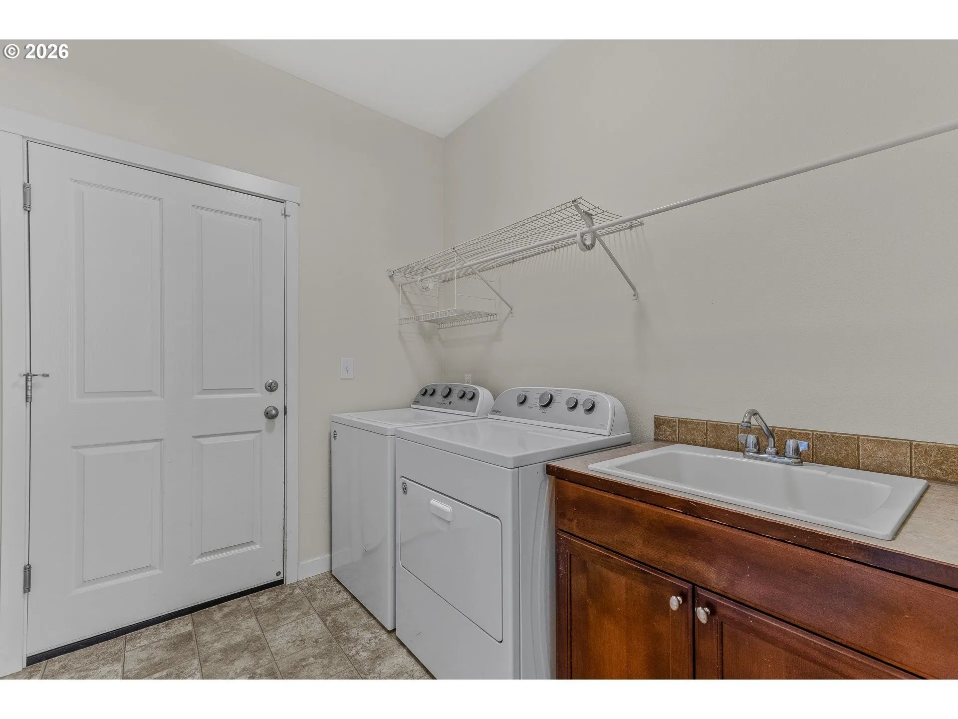 Laundry-Main