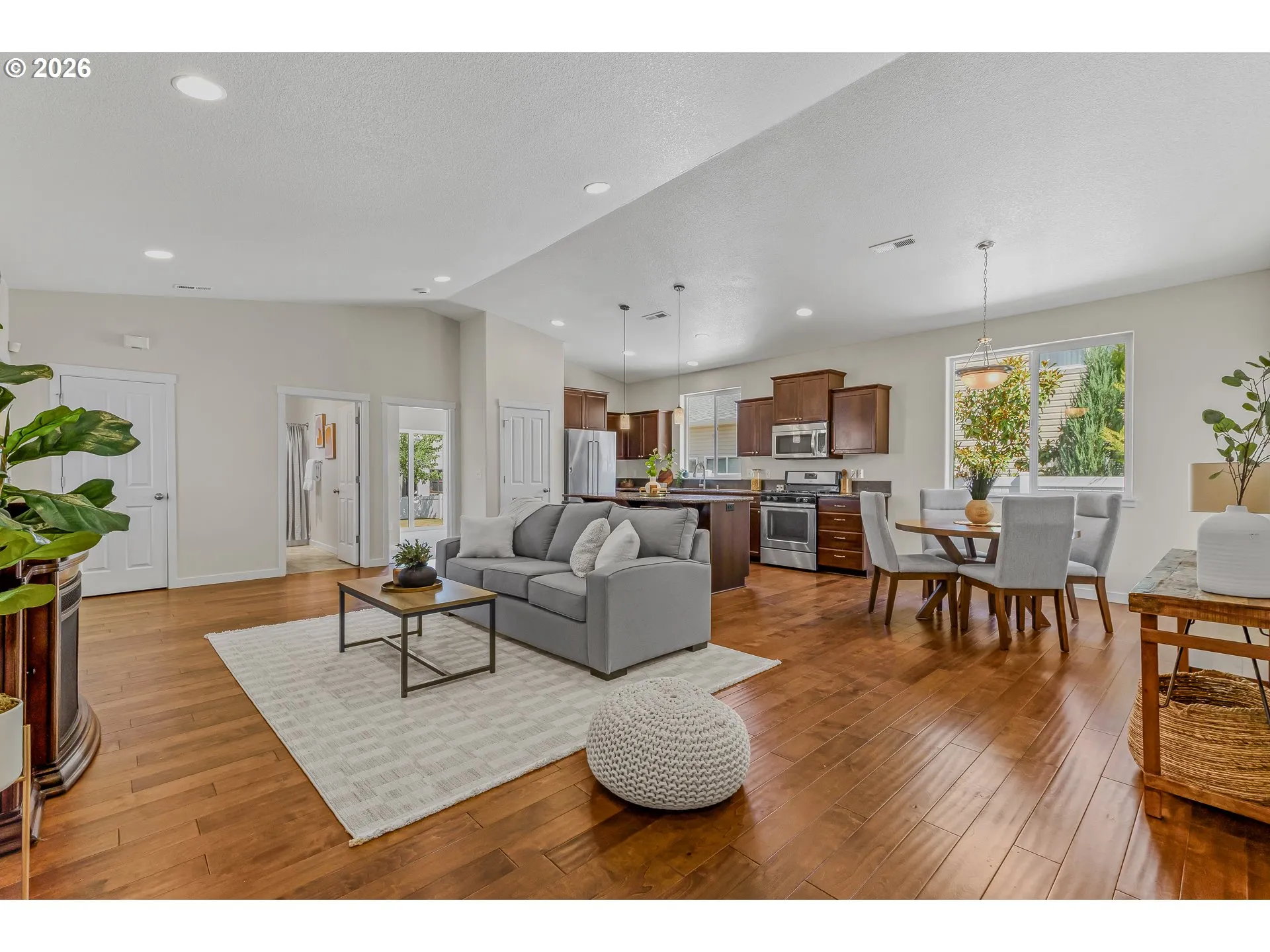 Living Room/Dining Room