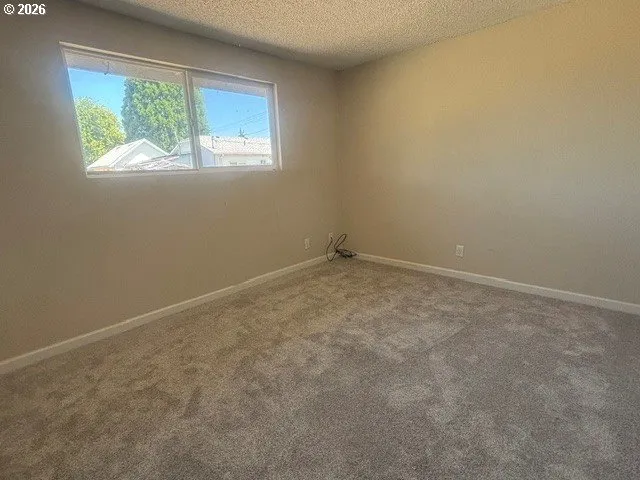 Bedroom, Primary