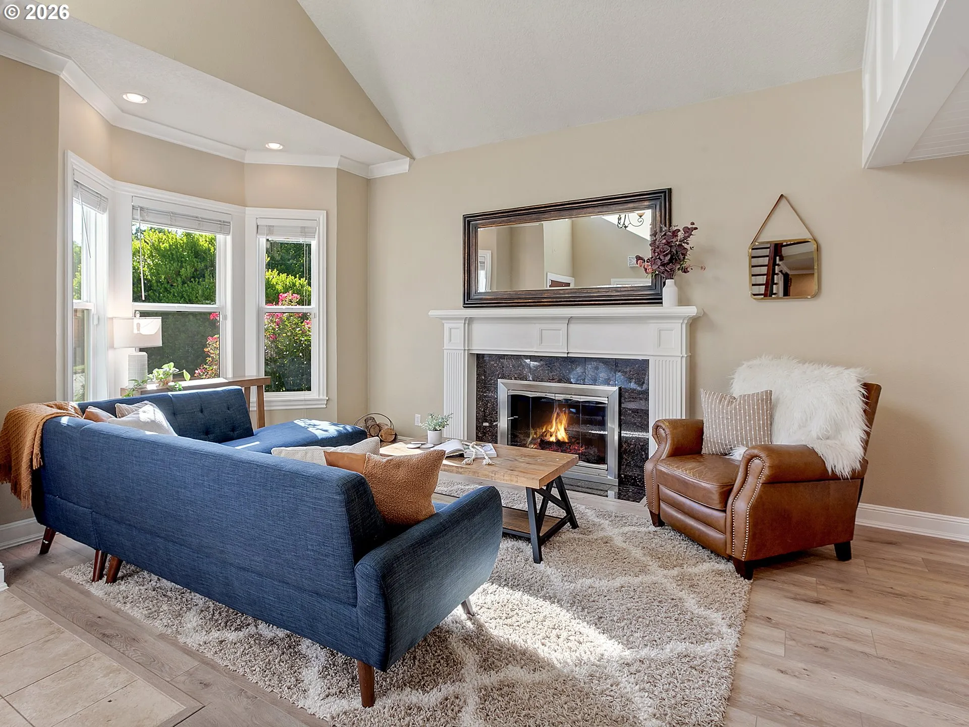 Living Room-Fireplace