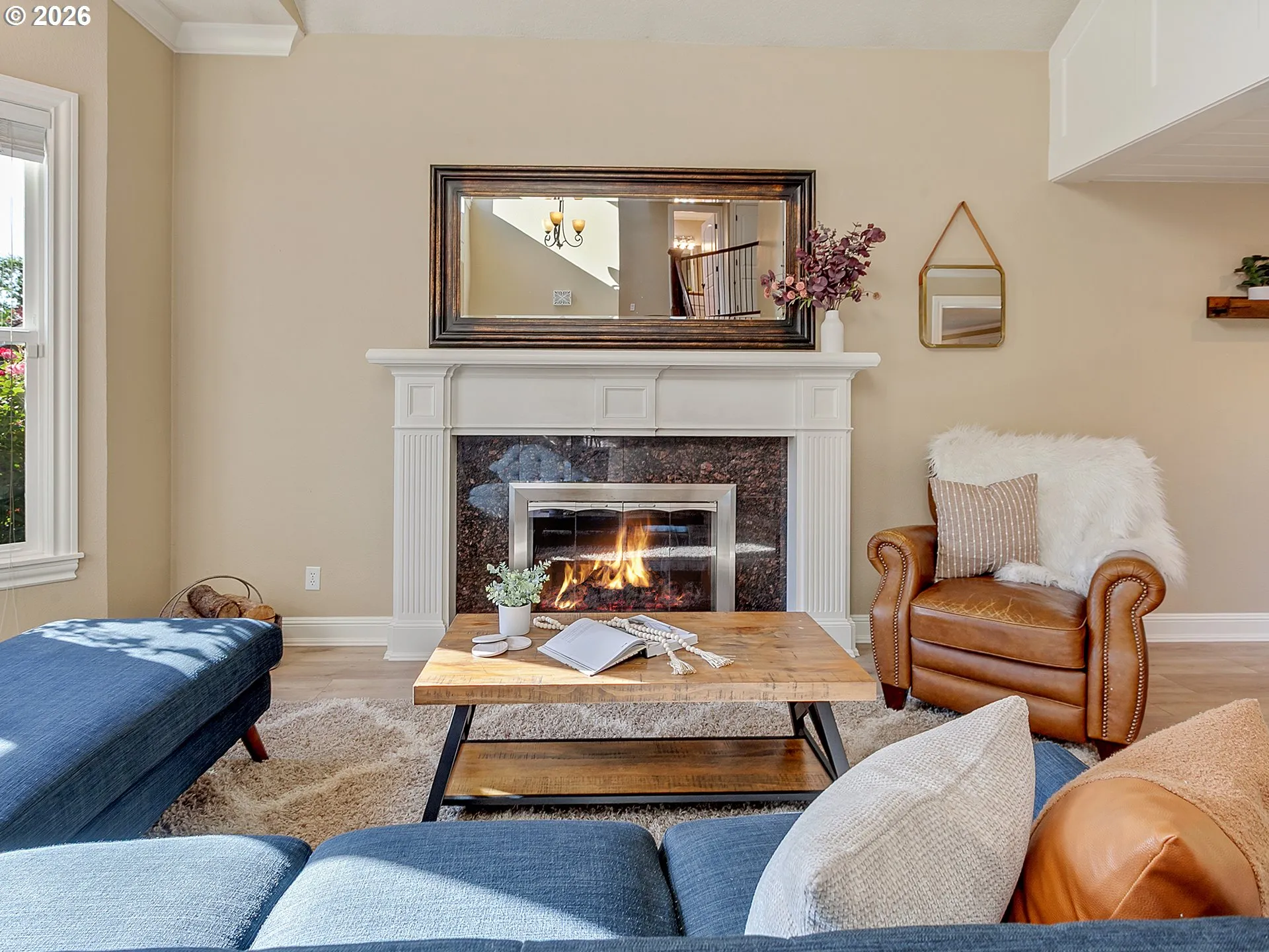 Living Room-Fireplace