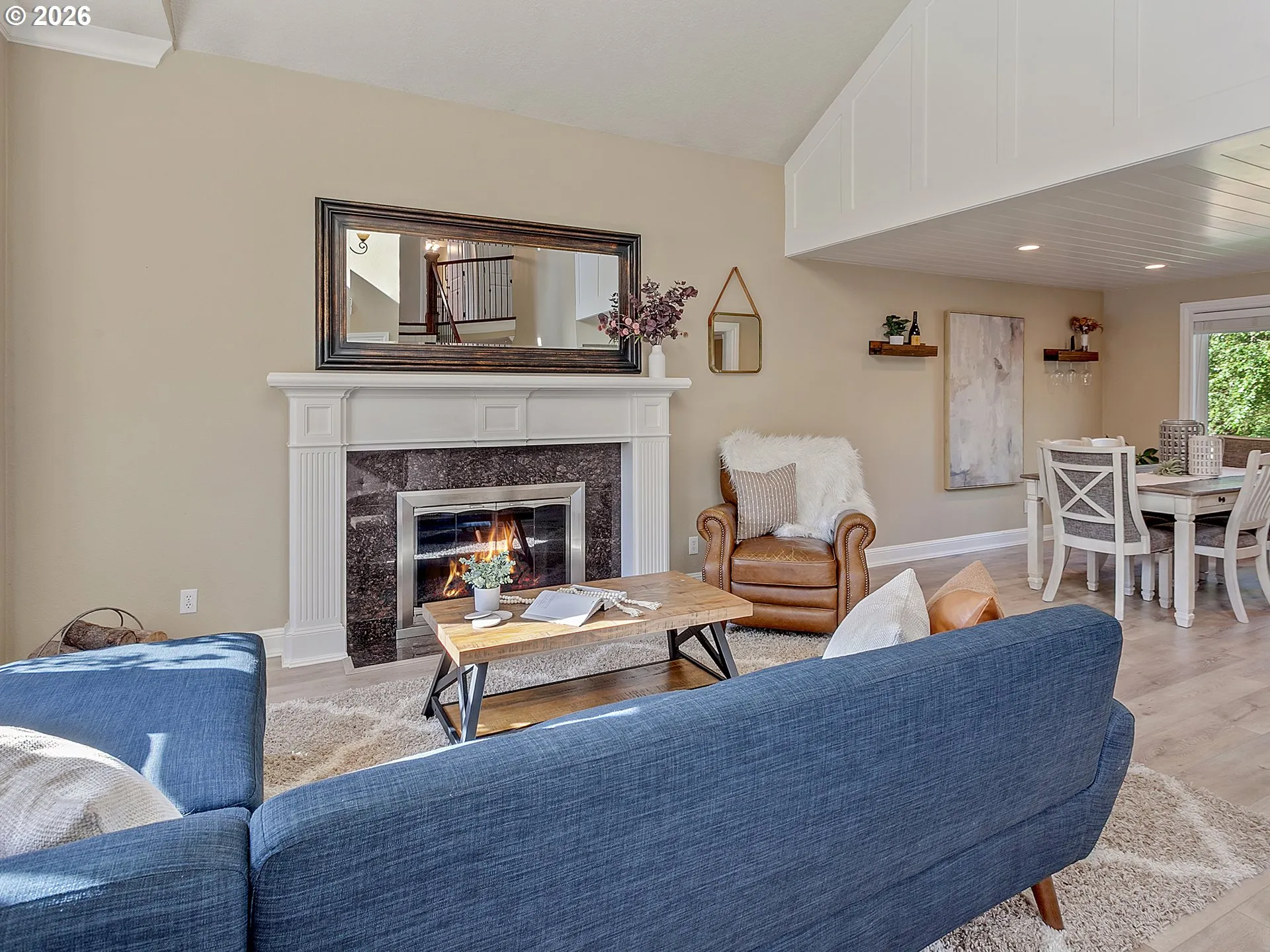 Living Room-Fireplace