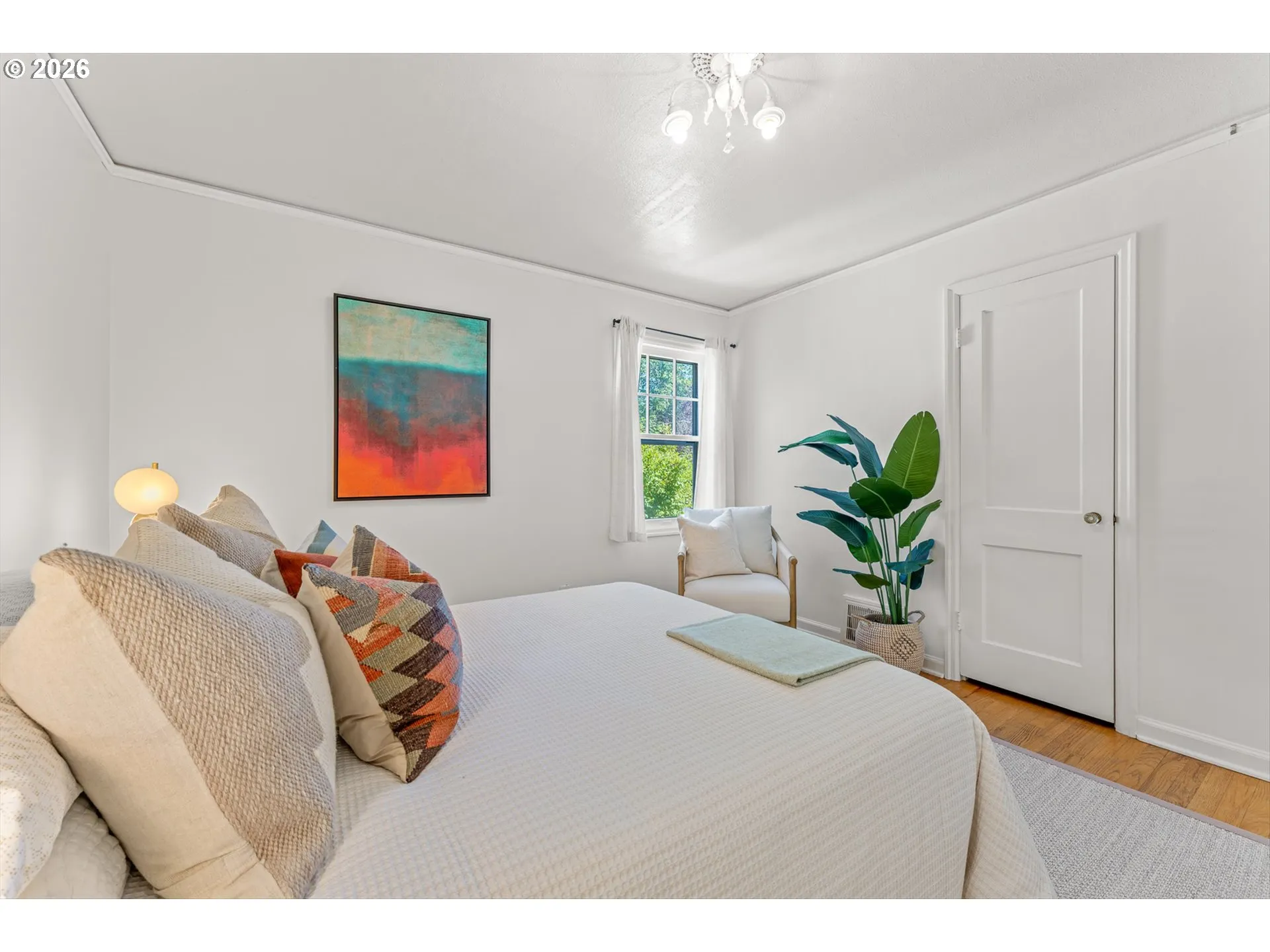 Bedroom, Primary