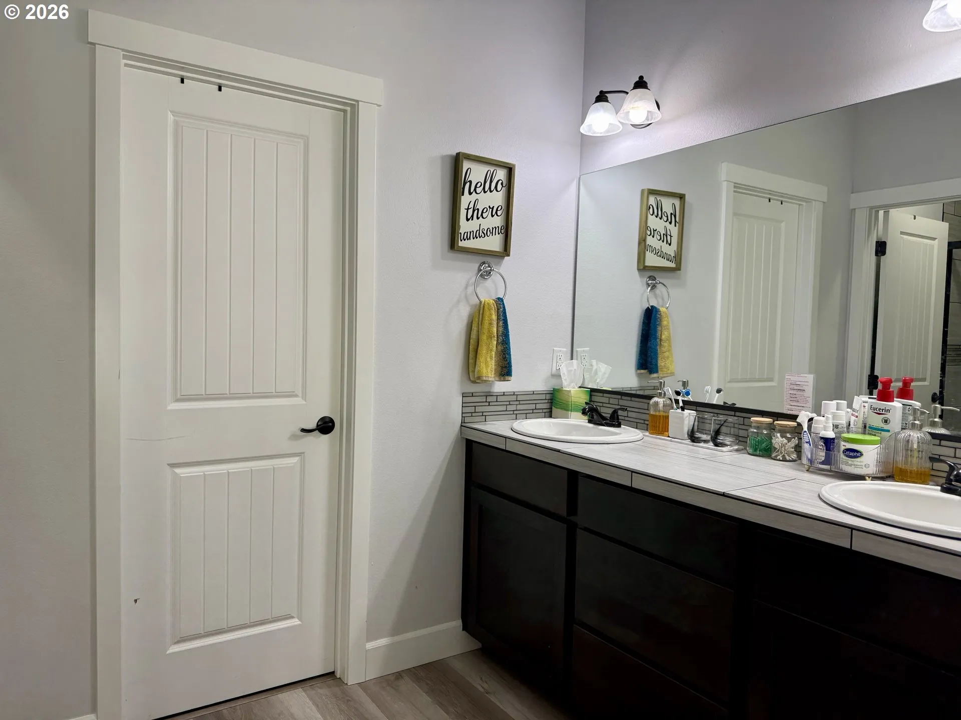 Bathroom, Attached-Double Sinks