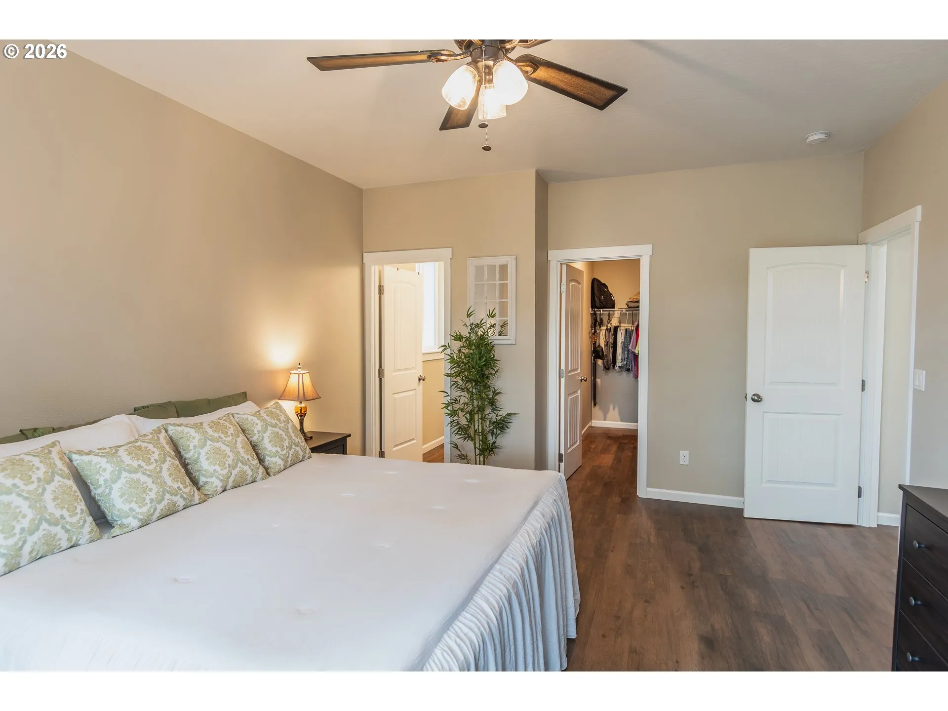 Bedroom, Primary-Walk-In Closet