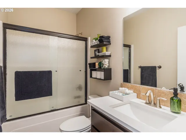 Bathroom-Hall