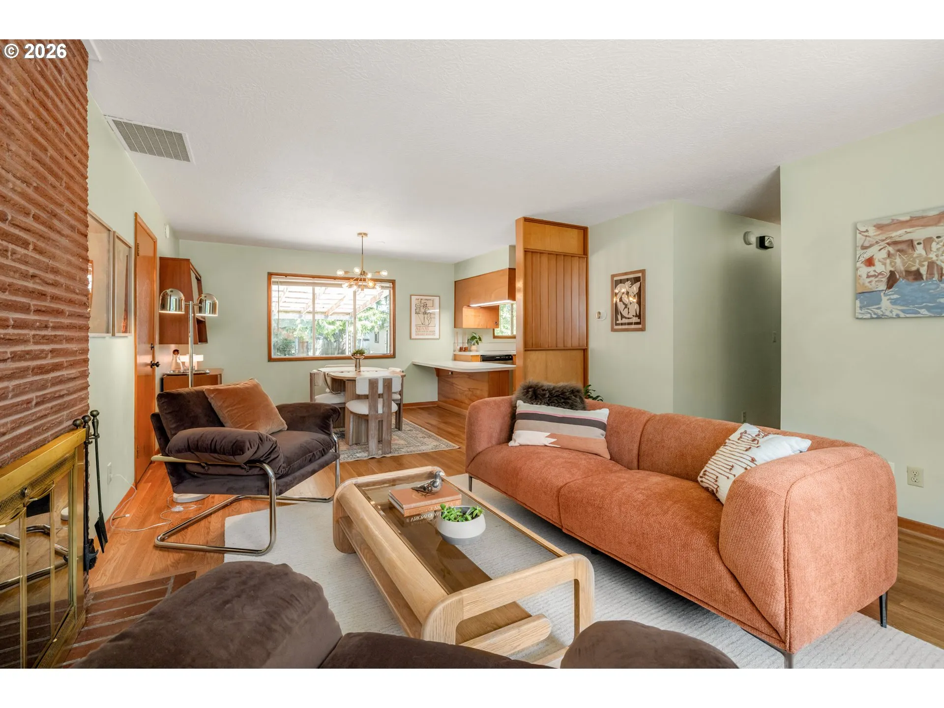 Living Room/Dining Room
