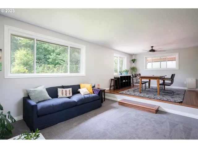 Living Room/Dining Room