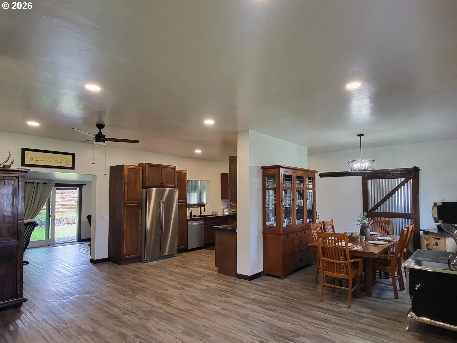Kitchen/Dining Room