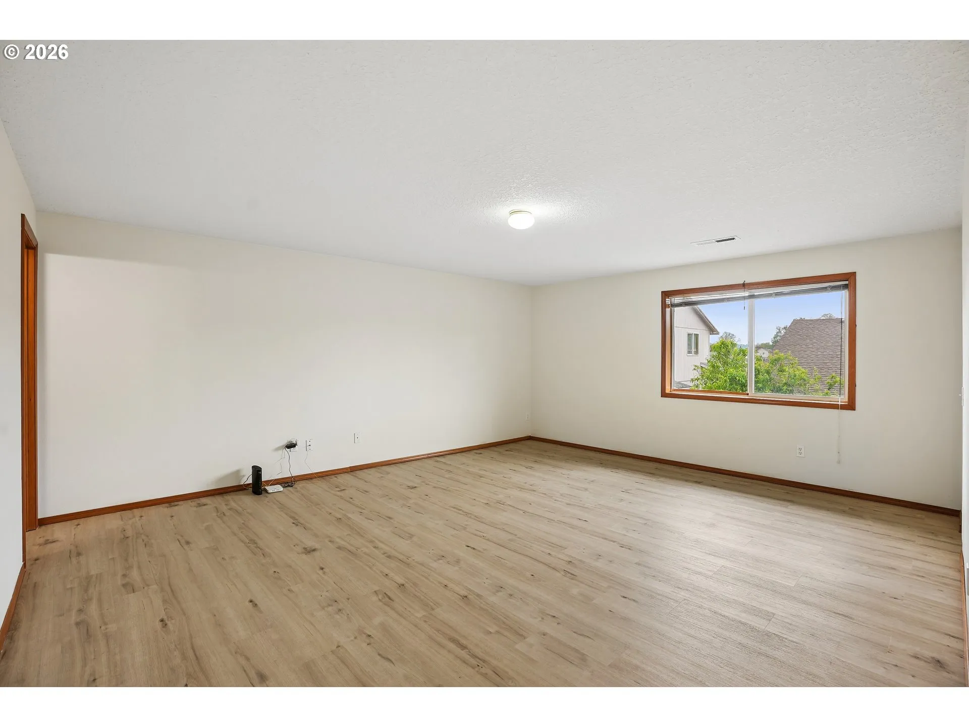 Bedroom, Owner's Suite-Upper