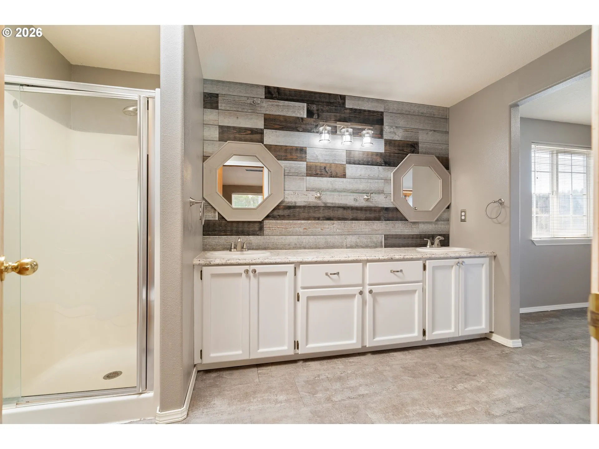 Owner's Suite Bathroom